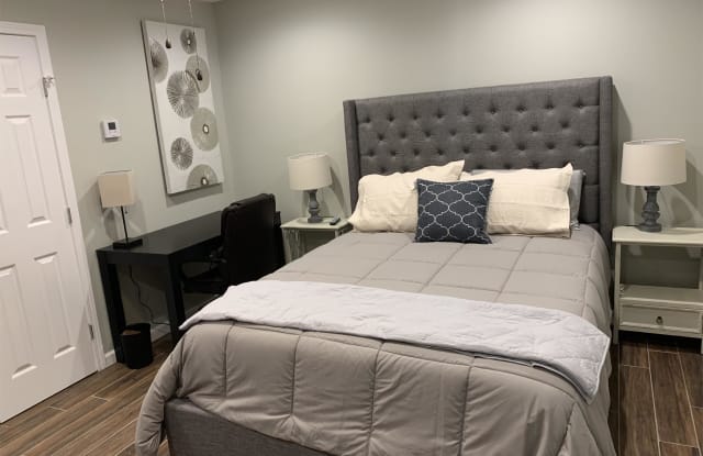 3945 Berkley Dr - B Gallery 2