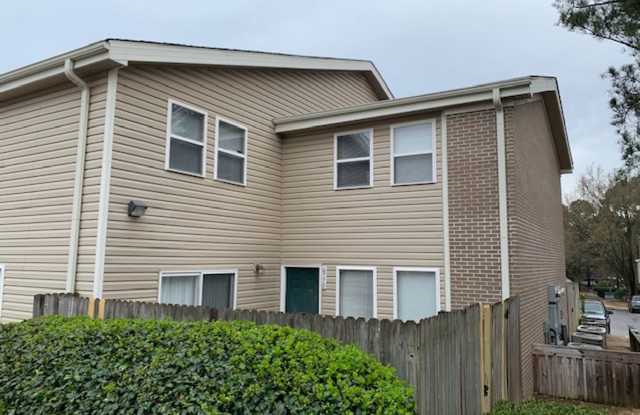 2BD/1.5BA Townhouse located on the Germantown/Memphis Line! photos photos