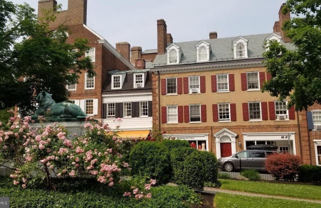 9 PALMER SQ W - 9 Palmer Square West, Princeton, NJ 08542