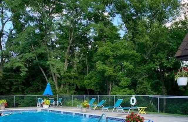 91 HERMITAGE DRIVE photos photos