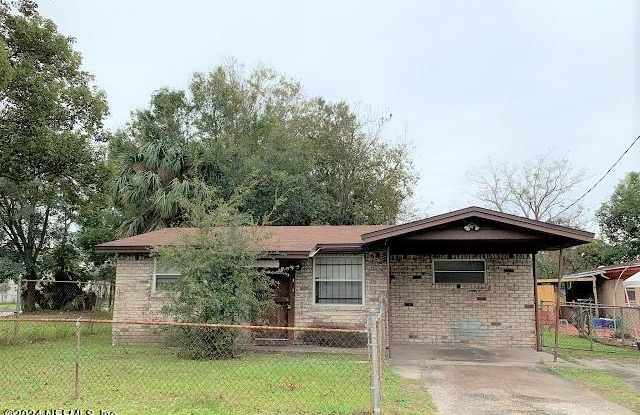 2218 w 13th St - 2218 West 13th Street, Jacksonville, FL 32209