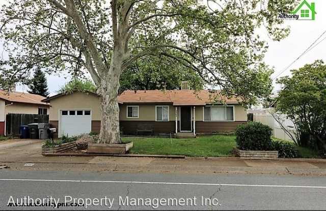 3565 Alta Mesa Dr. - 3565 Alta Mesa Drive, Redding, CA 96002