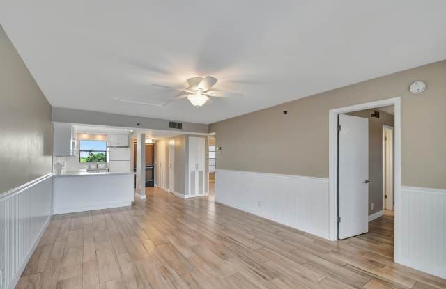 4640 W Lucerne Lakes Blvd W unit: 502 photos photos