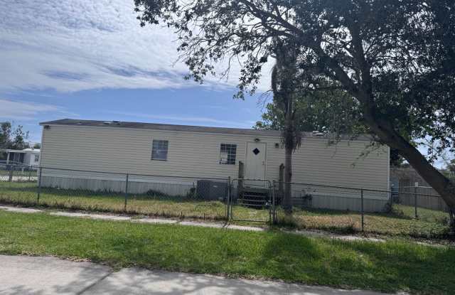 The Shire Mobile Home NE Palm Bay FOR RENT! Gallery 2