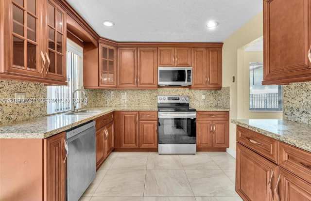 7480 NW 37th Ct Gallery 4