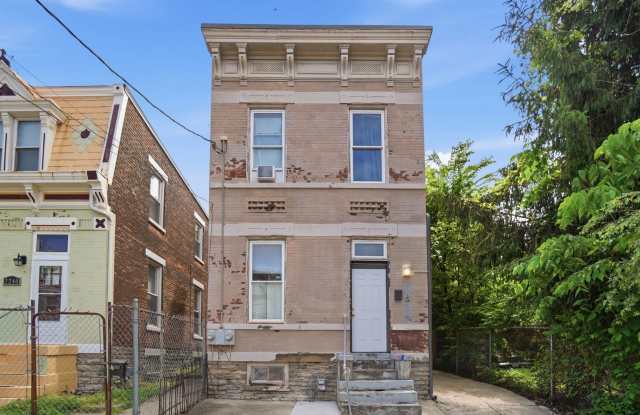 Clifton 5 Bedroom House Near UC's Campus photos photos