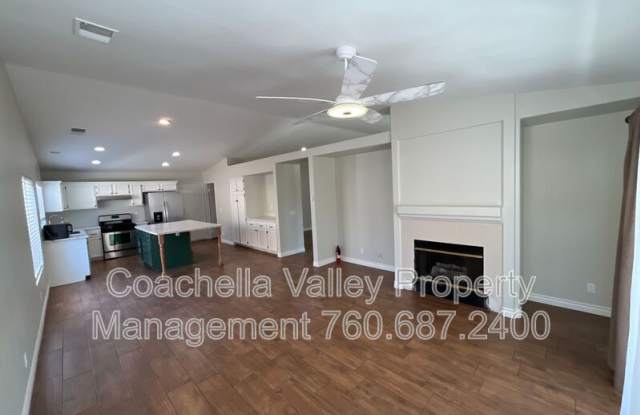 43209 Avenida Isabella Gallery 1