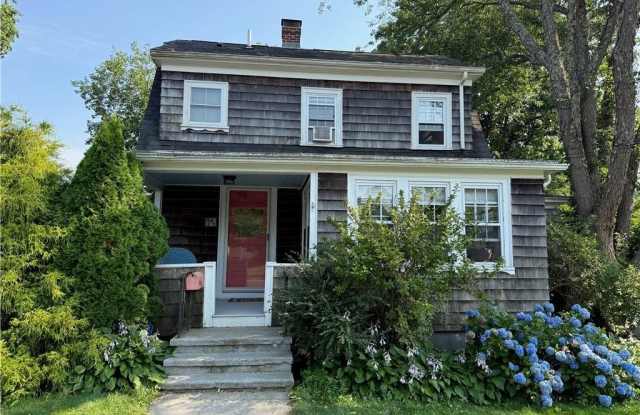 124 Beach Road photos photos