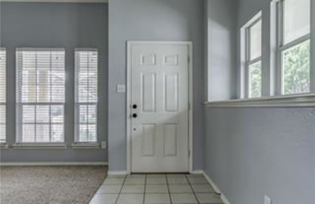 9733 Old Field Drive Gallery 4