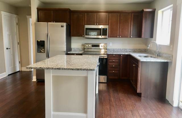 1 Maple Village Ct. Gallery 3