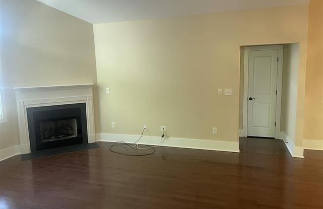142 Edgewood Court Gallery 4