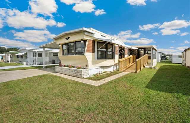 37105 Lois Avenue - 37105 Lois Avenue, Zephyrhills West, FL 33542