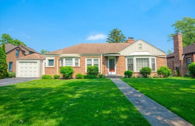 149 N Willow Road photos photos