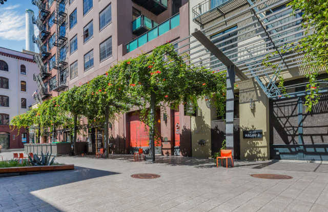 6 Mint Plaza Gallery 1
