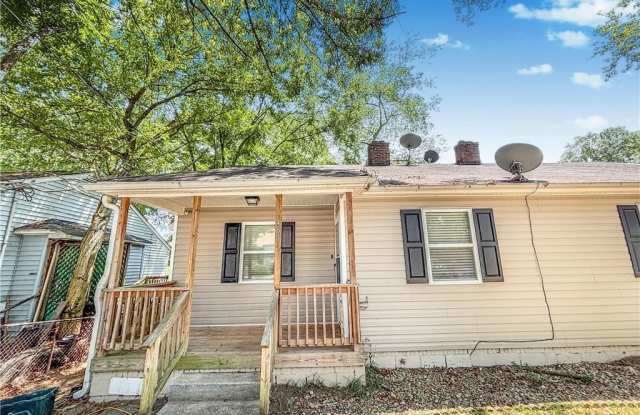 488 Ramona Street NE photos photos