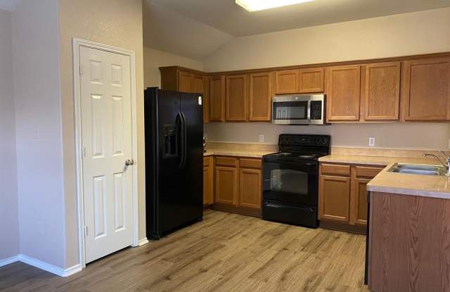 3641 Hawthorne Trail Gallery 4