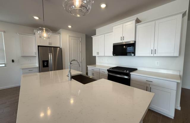 4426 W HUNTER Trail Gallery 3