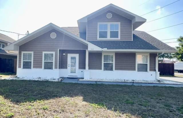 118 NW Jonquil Avenue photos photos