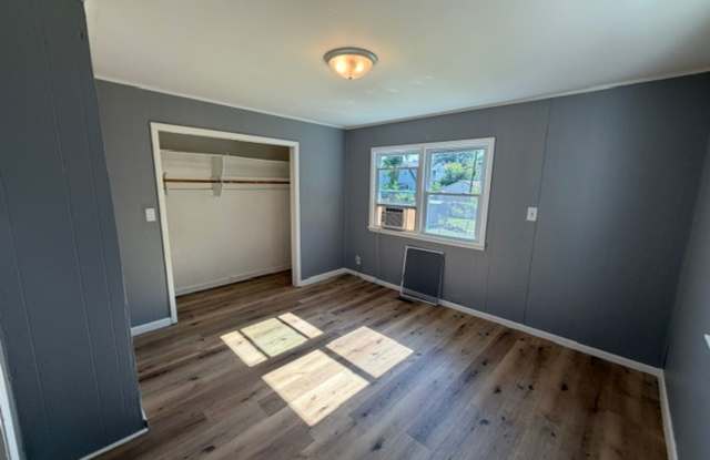 2 bed 1 bath home for rent photos photos