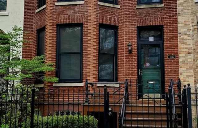 1820 West Newport Avenue photos photos