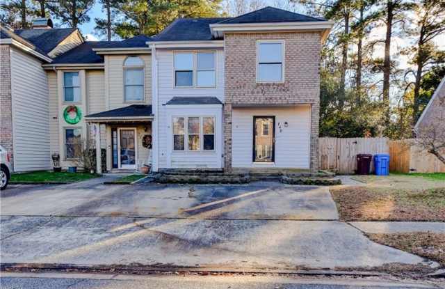740 S Lake Circle - 740 South Lake Circle, Chesapeake, VA 23322