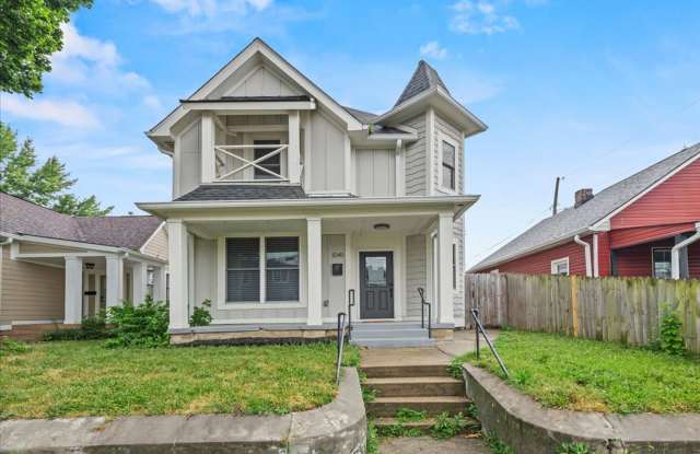 1041 S State Ave photos photos