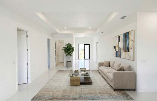 4331 Northwest 31st Terraceclientes@realtymiamigroup.com Gallery 4