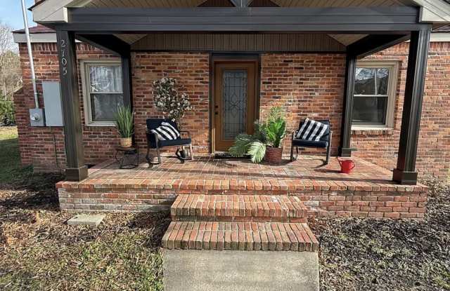 2705 S Battlefield Blvd - 2705 South Battlefield Boulevard, Chesapeake, VA 23322