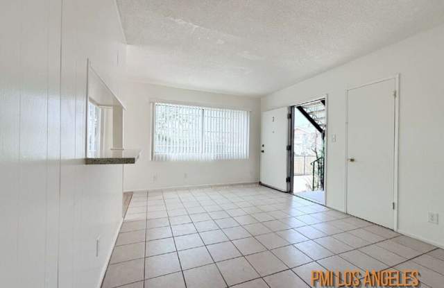 1224 South Normandie Avenue Gallery 4