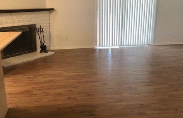 23842 Archwood St. Gallery 4