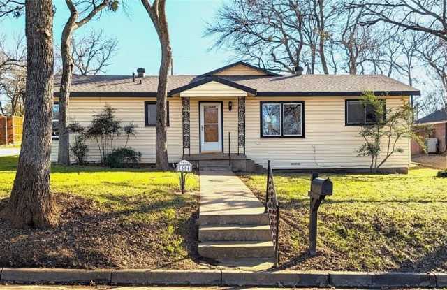 1604 Donna Lane - 1604 Donna Lane, Bedford, TX 76022