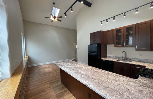 3223 Kennett Sq #1 - 3223 Kennett Square, Pittsburgh, PA 15213