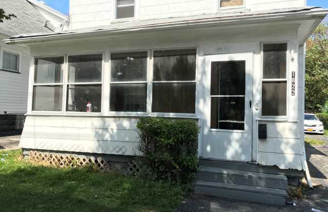 1822 Clifford Ave Gallery 2