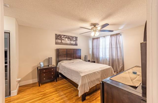 9871 NW 2nd Court Gallery 3
