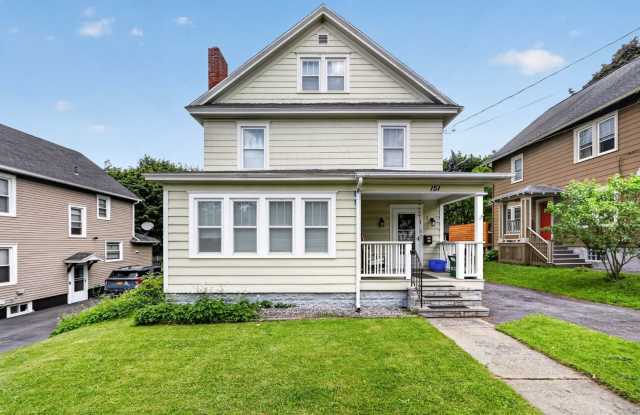 Charming 3BR House in Syracuse photos photos