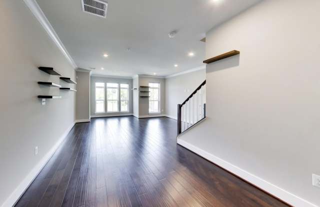 7213 GEORGIA Avenue NW Gallery 3