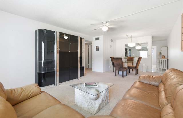 2386 Sumatran Way - 1Unit #14 Gallery 2