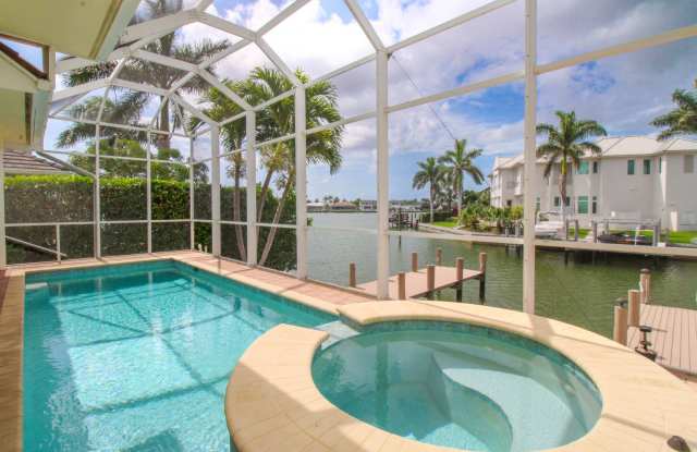 ***MARCO ISLAND***POOL HOME***BOAT DOCK***AVAILABLE WEEKLY/ MONTHLY*** photos photos