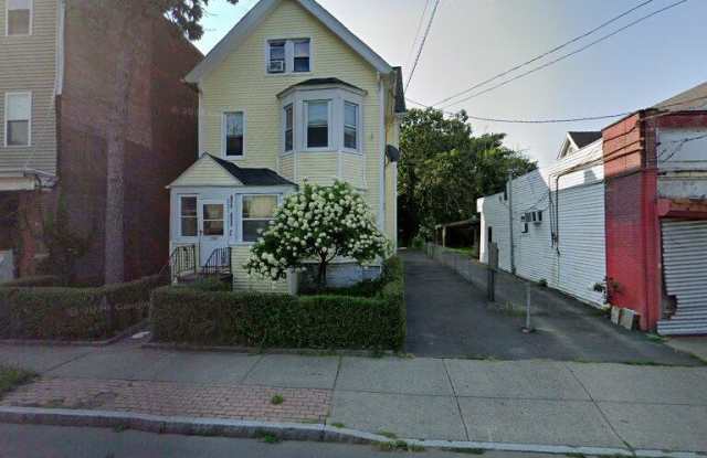 1400 Stratford Avenue photos photos