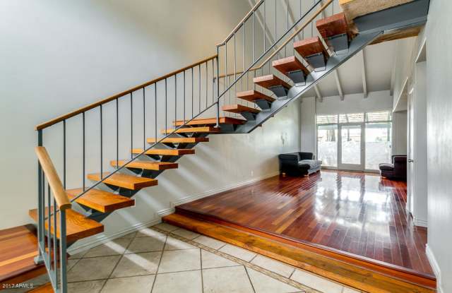 3135 S FAIRFIELD Drive Gallery 4