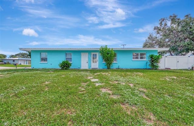 3805 UMATILLO AVENUE - 3805 Umatillo Avenue, Southgate, FL 34239