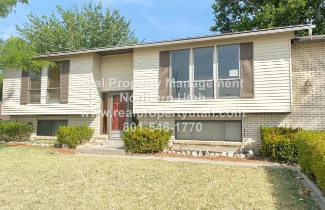 Lovely 3 Bedroom Home in West Point Available! - 242 North 2000 West, West Point, UT 84015