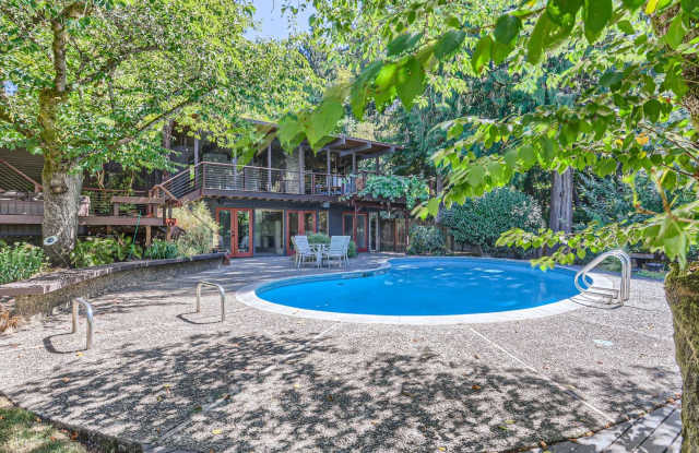 4bd/3ba Kirkland House photos photos