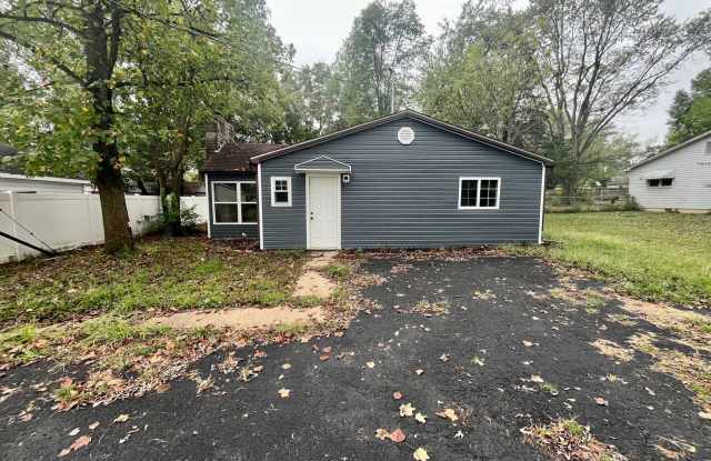 3 Bed | 2 Bath | House photos photos