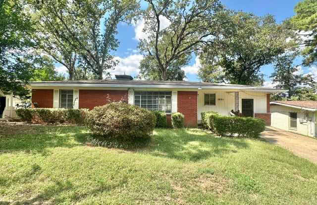 Spacious 3 bedroom 2 bathroom home in Tyler! photos photos Spacious 3 bedroom 2 bathroom home in Tyler! photos photos