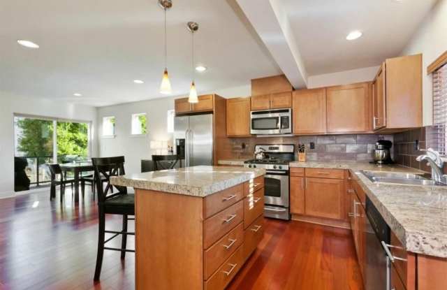 Gorgeous Green Built Ballard Townhome - 1768 Northwest 59th Street, Seattle, WA 98107