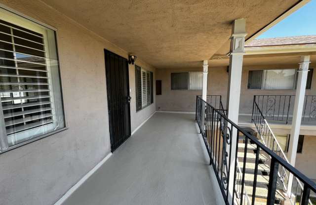2 Bedroom 1 Bath Apartment for Rent in Whittier with Open Floor Plan Gallery 3