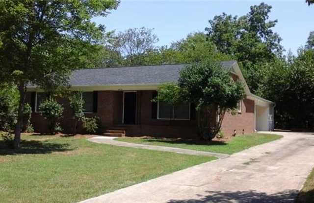 4512 Crestmont Dr Gallery 1