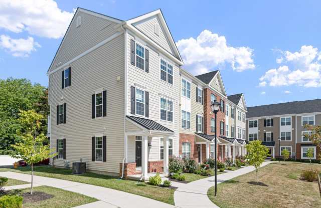 Welcome to 659 McComb Place! photos photos