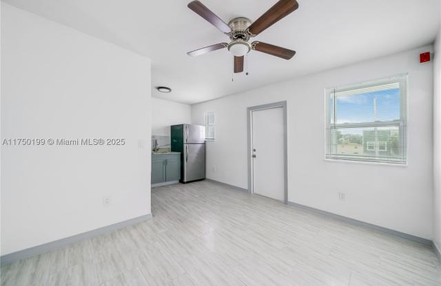 1281 Building Gallery 4
